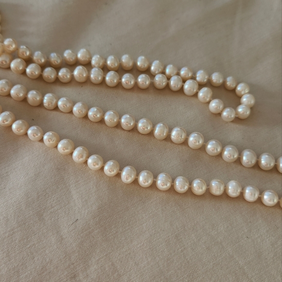 Genuine Classic White Freshwater Pearl Long Necklace - Picture 4 of 7